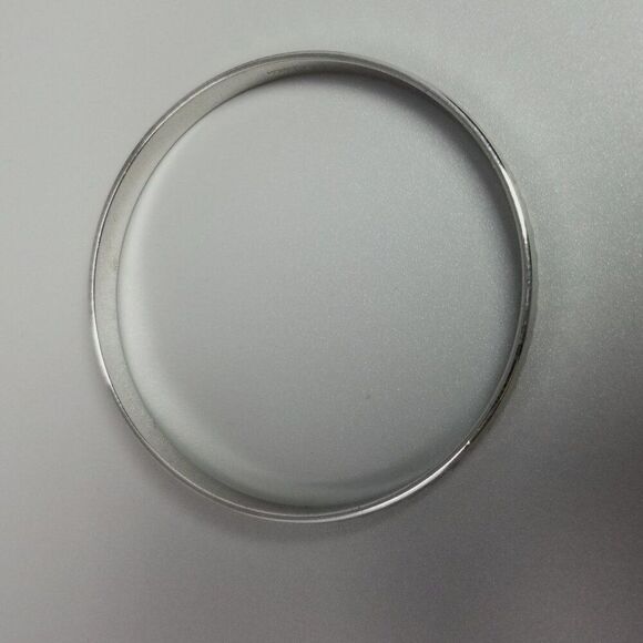 Vintage Monet Silver Tone Round Bangle Bracelet, Diagonal Etched Design, Signed - Picture 3 of 6